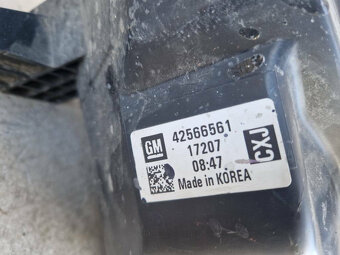 Opel Mokka X 16- prave predné svetlo led - 4