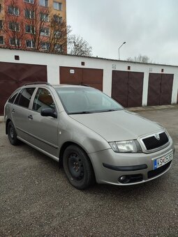 Fabia Kombi 1,2 47kW r.v. 2006 - 4