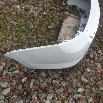 Fabia 3 Naraznik  3V0807421 - 4