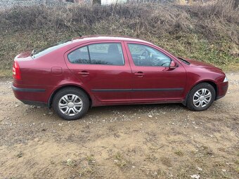 Predam Škoda Octavia 1.6 benzin - 4
