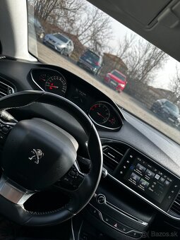 Peugeot 308, 138.000km, Plná výbava - 4