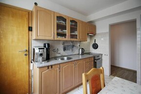 Rezervované Predaj 4-izbový byt s užitkovým pozemkom vo Vrbo - 4