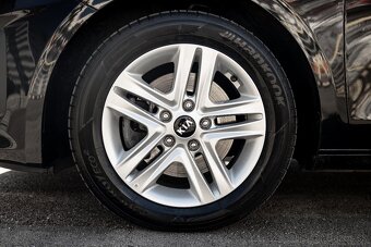 Kia Ceed 1.5 t gdi 118kw 2022 veľký displej - 4