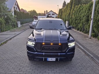 DODGE RAM rv 2020 PLYN LPG 5.7 4x4 LARAMIE TOP - 4