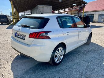 Peugeot 308 1.5 BlueHdi 130ps - 4
