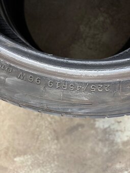 Leao 225/45 r19 - 4