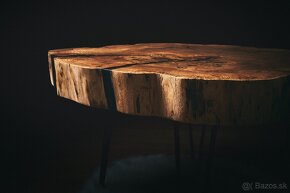 Luxusný konferenčný stolík z brestu 90cm - 4