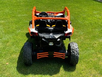 4x4 Can-am Maverick Beneo Elektrické autíčko - 4