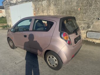 Chevrolet Spark - 4