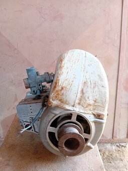 Tatran motor - 4