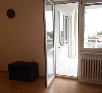 Prenájom 2 izb. bytu v BA I s parkovaním bezplatne - 4