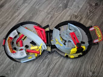 Predám prenosnú dráhu na autíčka - 4