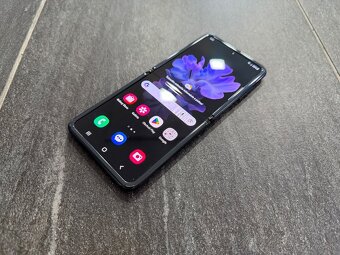 Samsung Samsung Galaxy Z Flip 256 GB Mirror Black - 4