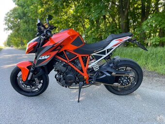 KTM Super Duke 1290 - 4