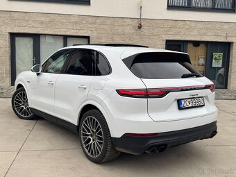 Porsche Cayenne 3.0i 2022/6 Platinum Edition “Chrono” DPH - 4