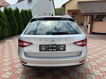 Škoda Superb III Combi 2.0 TDI 110kw Dsg Led Virtual - 4