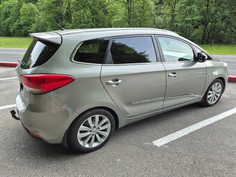 KIA CARENS automat - 4
