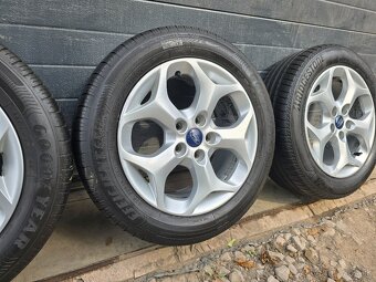 Letná sada FORD FOCUS/C-MAX 205/55 R16 Y-spoke - 4