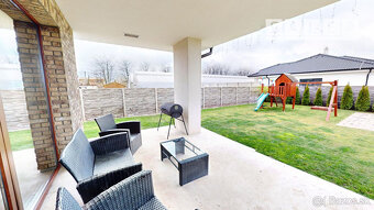 5-izbový Bungalov 226m2 na pozemku 886m2. Kajal - 4