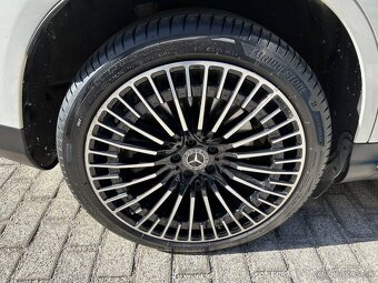 Mercedes-Benz EQC 400 - 4