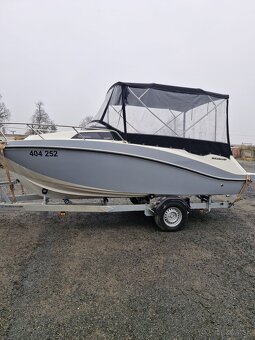 motorová loď QUICKSILVER ACTIV 555 CABIN - 4