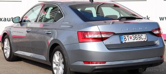 Škoda Superb 2.0 TDI SCR Style DSG - 4