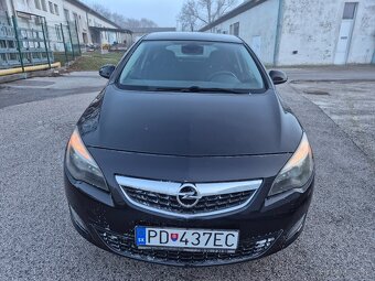Astra J 2010 1.6 benzin pojazdne - 4