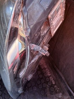 VW Passat b6 svetlá xenónové - 4