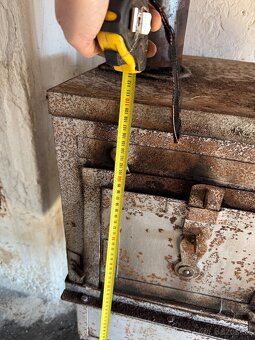 Stará retro pec - 4