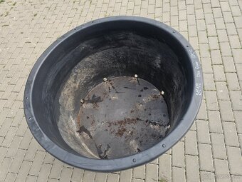 1x použitý kvetináč značky Bam 450litrov - 4
