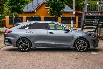 Kia ProCeed 1.4 T-GDi GT-Line A/T - 4