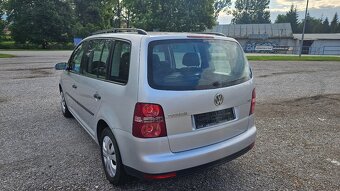Volkswagen Touran 1.9 Tdi 77kw Dpf Conceptline 7miest - 4