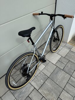 Novy pansky Marin Kentfield 2 28 bicykel, chrómová/modrá - 4