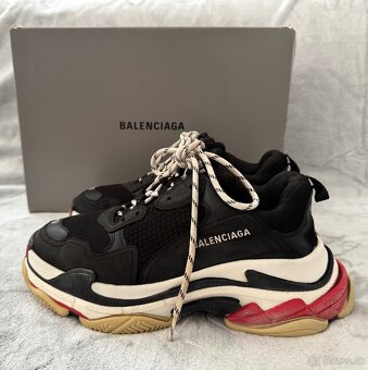 Balenciaga Triple S - 4
