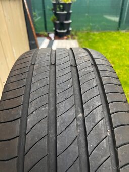 Michelin e-Primacy -245/40 R20 - 4