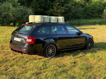 ŠKODA OCTAVIA RS - 4