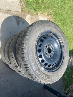 Predam plechové disky 15”,zimně gumy 195/65 15 - 4