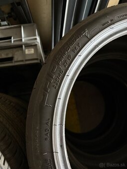235/40/19 Sebring - 4