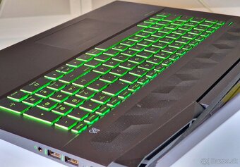 Herný notebook HP PAVILION 17 | GTX 1050 | 16GB | SSD - 4