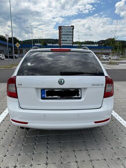 ŠKODA Octavia Combi 2.0 TDI Exclusive rok 2010 - 4
