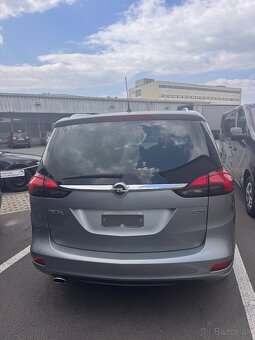 Opel Zafira Tourer 2.0 CDTi Model 2016 - 4