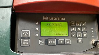 Predam Veľkú Roboticku Kosacku Husqvarna automower 220 AC - 4