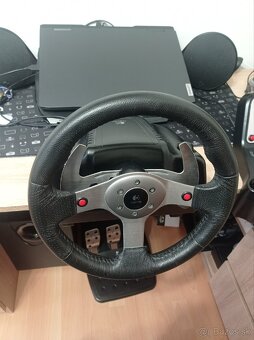 Volant Logitech G25 - 4