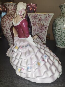 Royal Dux - dáma s knihou- rezervované - 4