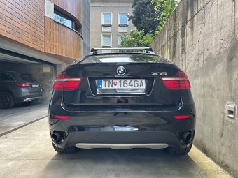 BMW X6 xDrive 30d 245k - 4