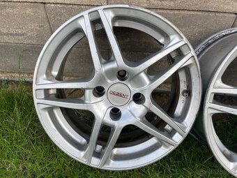 4x100 R 15 - 4