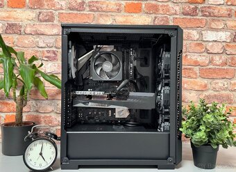 Ryzen 5 5600X\16GB\RTX 3060\SSD\850W Zdroj - 4