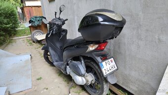 Honda Sh125i - 4
