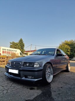 Bmw E36 318i - 4