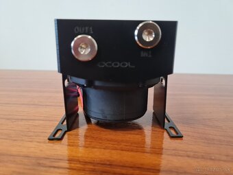 Predám pumpu Alphacool VPP655T-solo + top + expanzná nádoba - 4